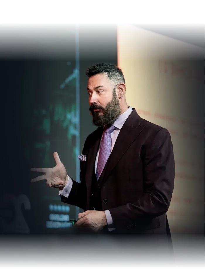Dr. Alexandre Duarte apresentando
